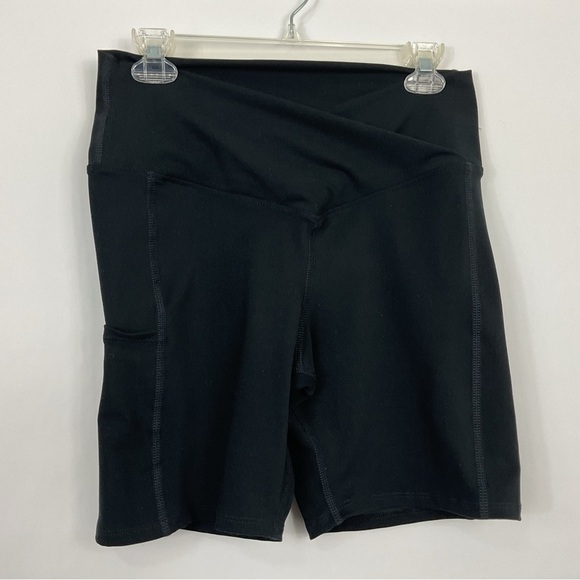 Evolution and Creation Pants - Evolution And‎ Creation Black Crossover Shorts Size XL